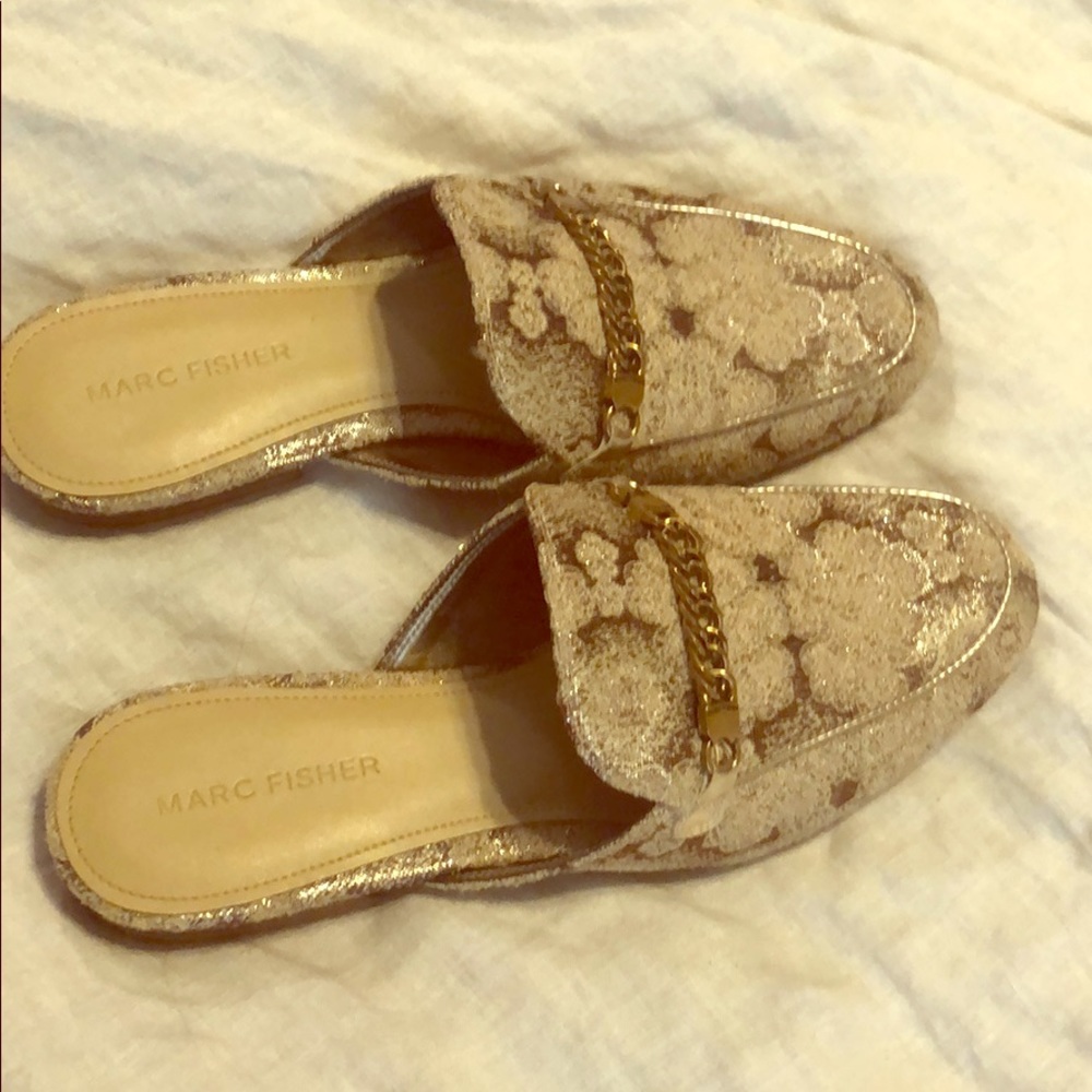 Marc Fisher gold shimmery mules 8